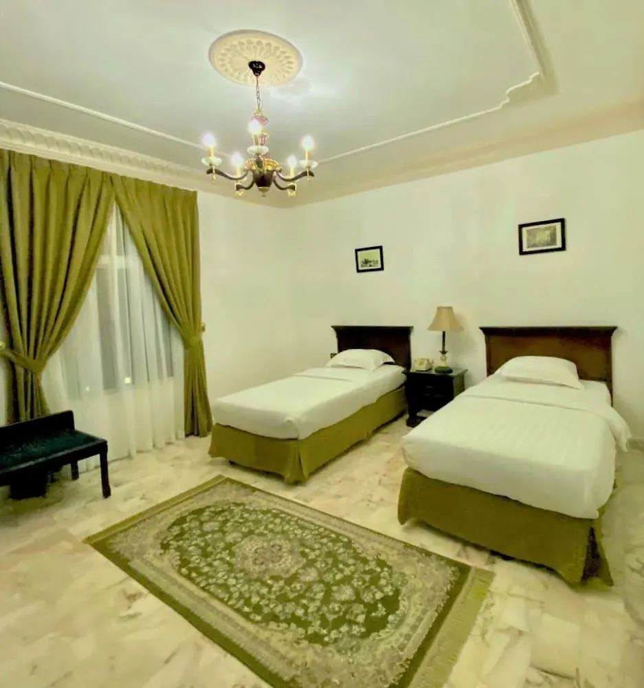 Rotanah Residence Apartments Cidde