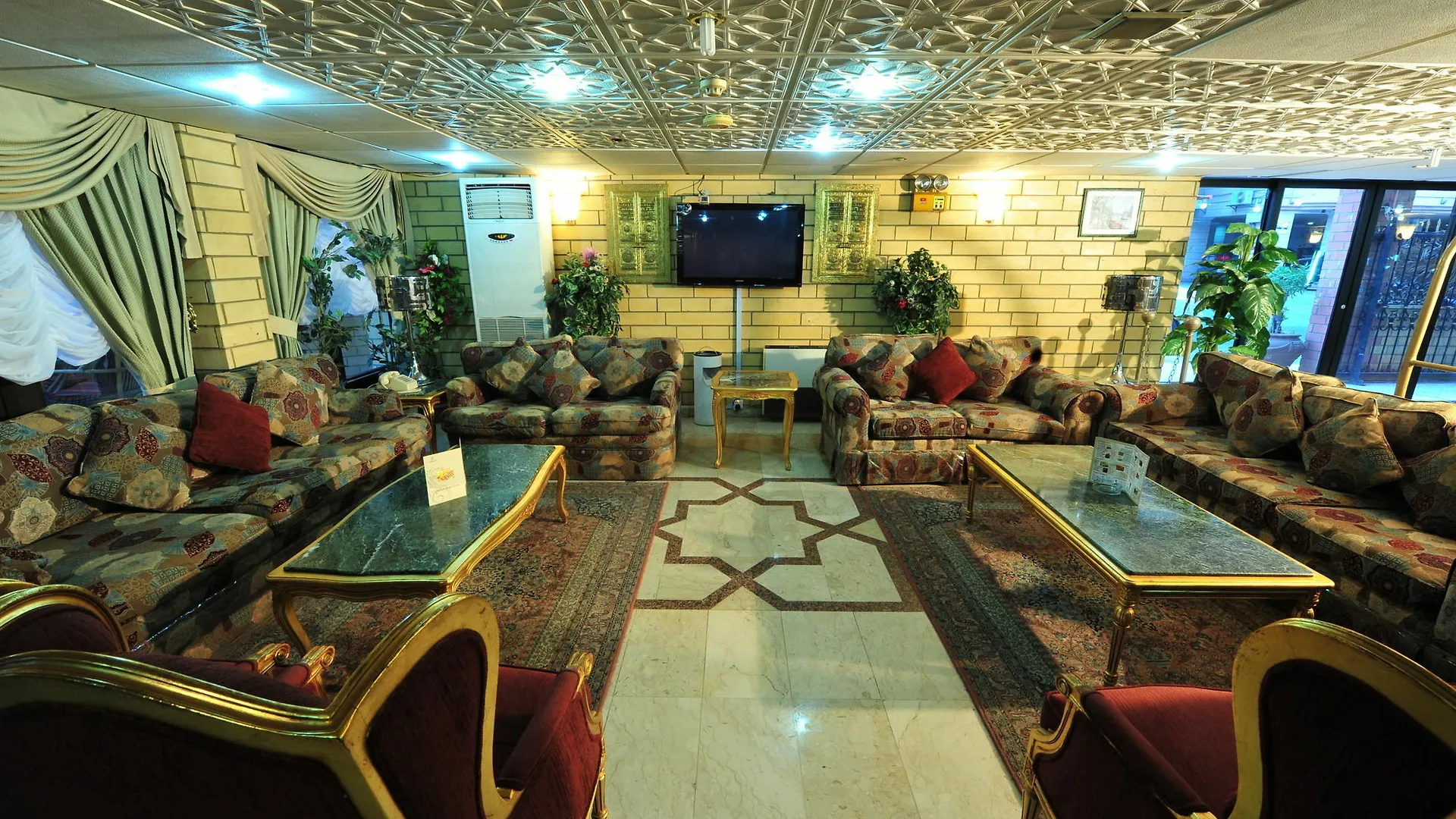 Rotanah Residence Apartments Cidde